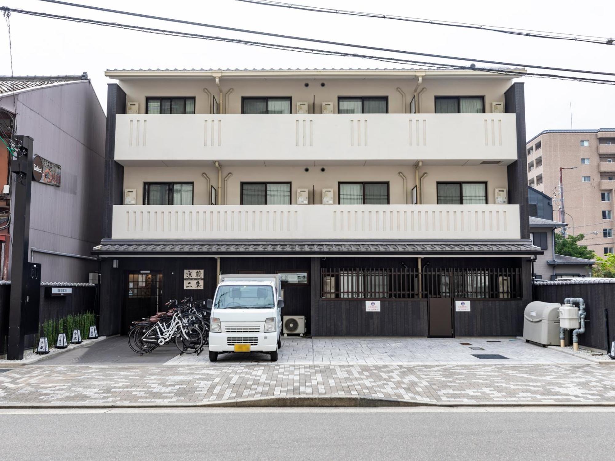 Tabist Kyogura Kyoto Nijo Hotel Exterior foto